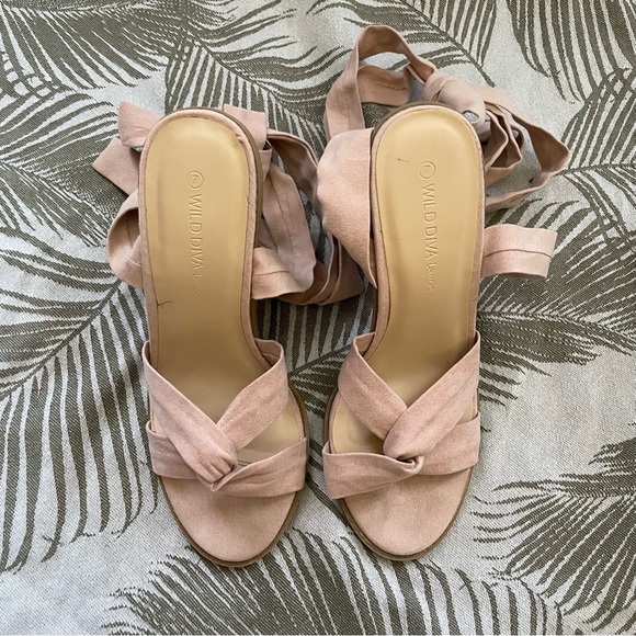 Wild Diva Lounge Peyton Ankle Wrap Heels - Picture 5 of 8